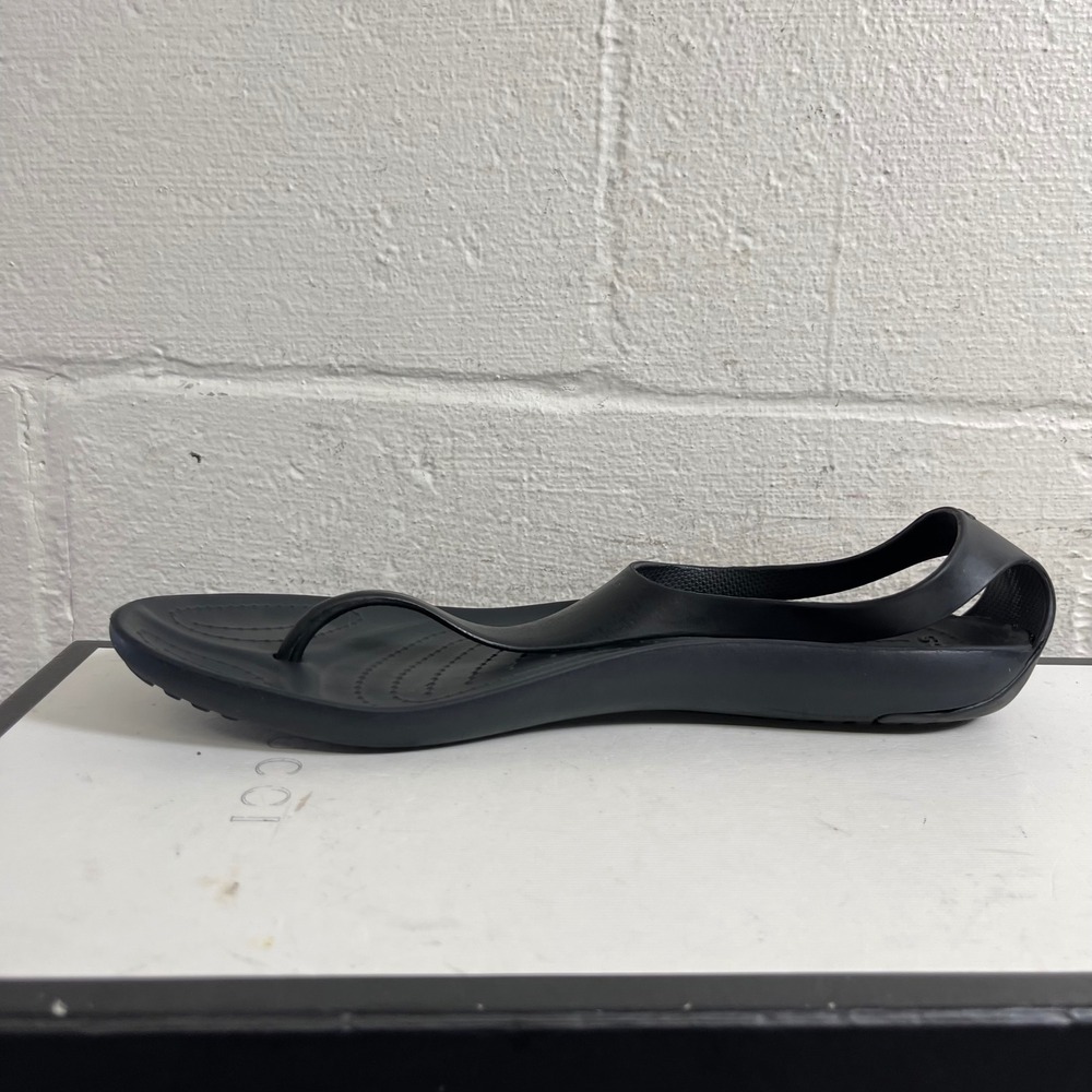 CROCS Black Women's Slingback Flip Sandals - Picture 5 of 12
